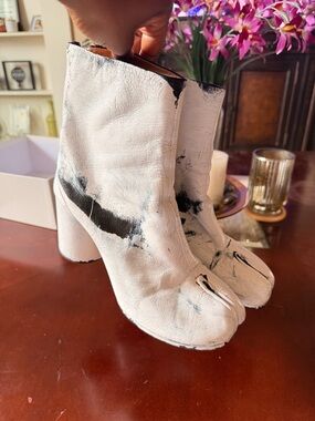 Maison Margiela Tabi Bianchetto boots